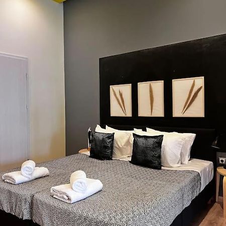 העיירה רתימנו Modern Lux Apartment Downtown מראה חיצוני תמונה
