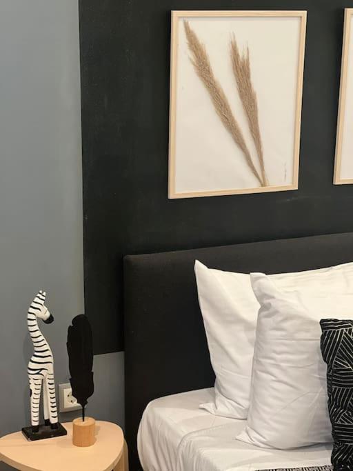 העיירה רתימנו Modern Lux Apartment Downtown מראה חיצוני תמונה