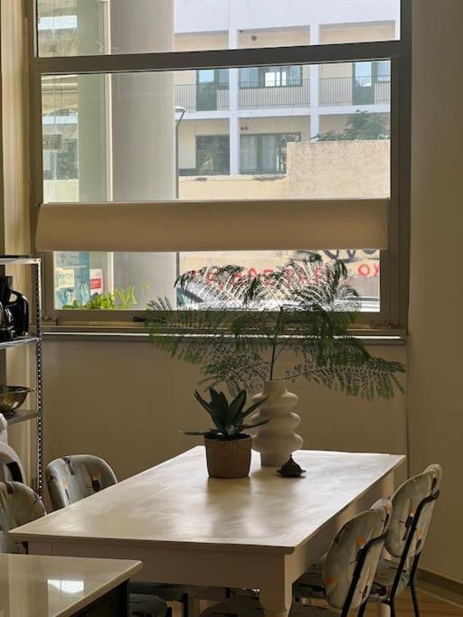 העיירה רתימנו Modern Lux Apartment Downtown מראה חיצוני תמונה